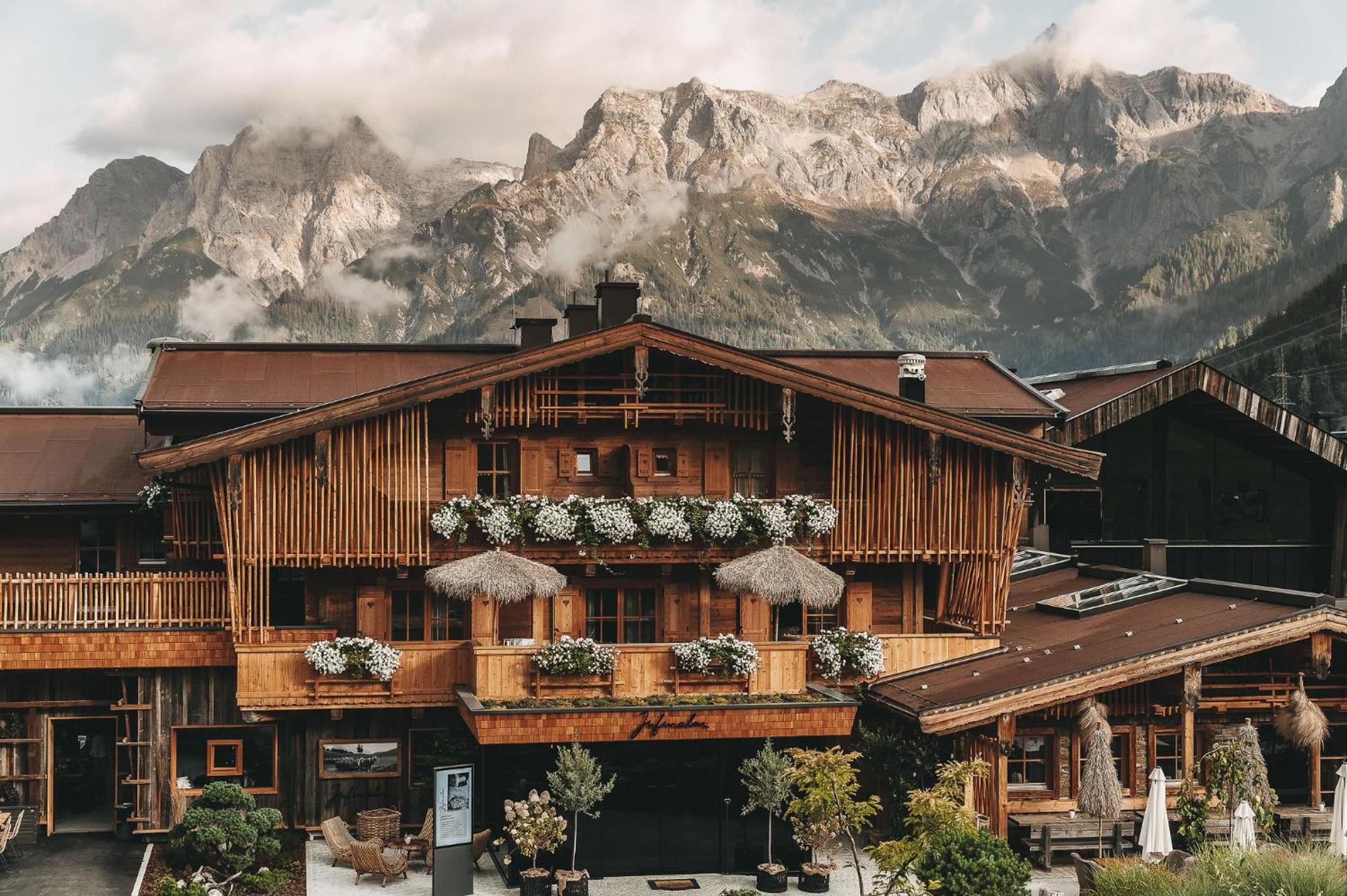 Jufenalm Boho Hotel & Restaurant Maria Alm am Steinernen Meer Dış mekan fotoğraf