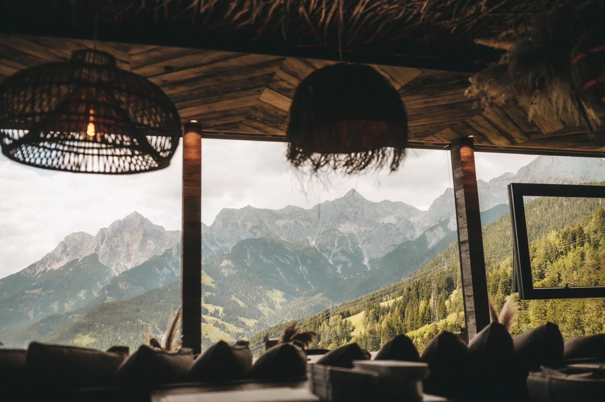 Jufenalm Boho Hotel & Restaurant Maria Alm am Steinernen Meer Dış mekan fotoğraf
